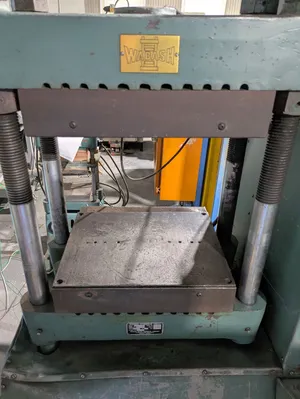 USED WABASH WABASH 50-1521M PRESS