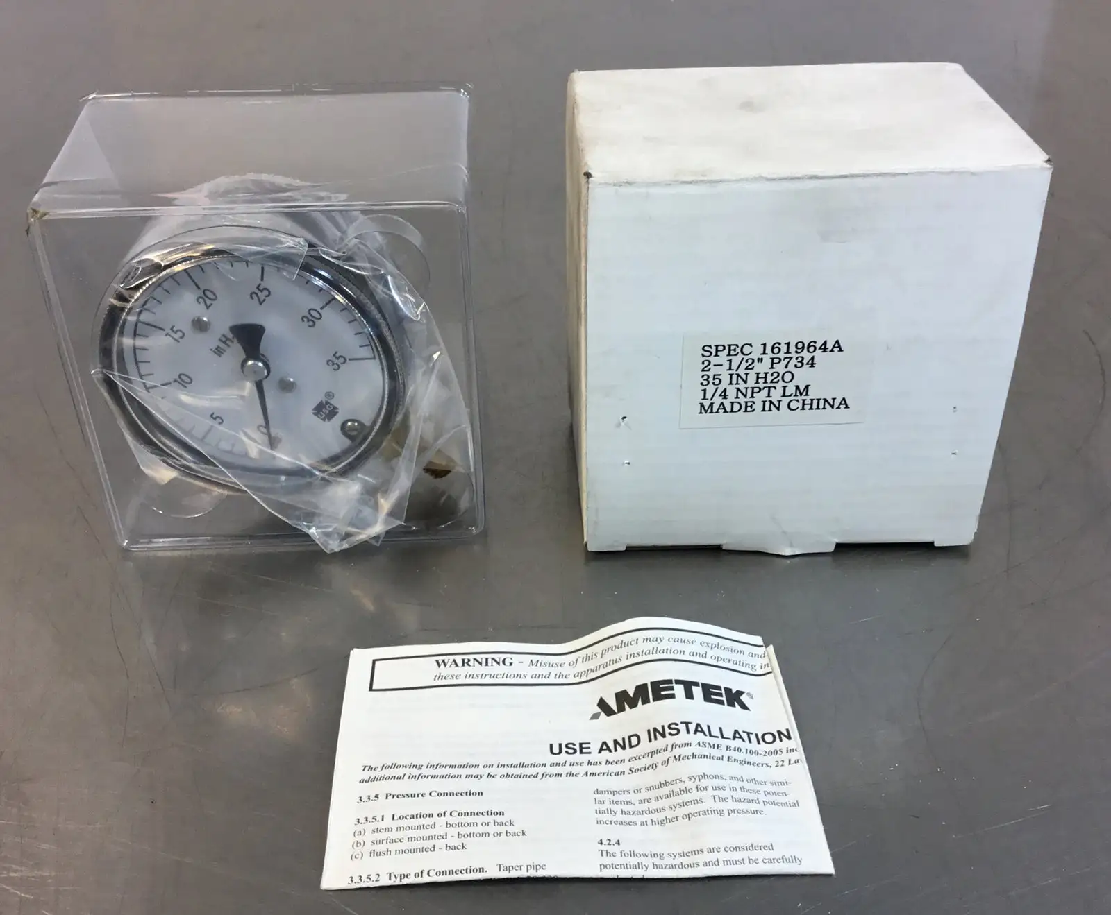 USED Ametek Lower Mount Gauge