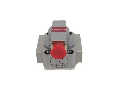 NEW MOOG 761-4353B5 SERVO VALVE 7614353B5