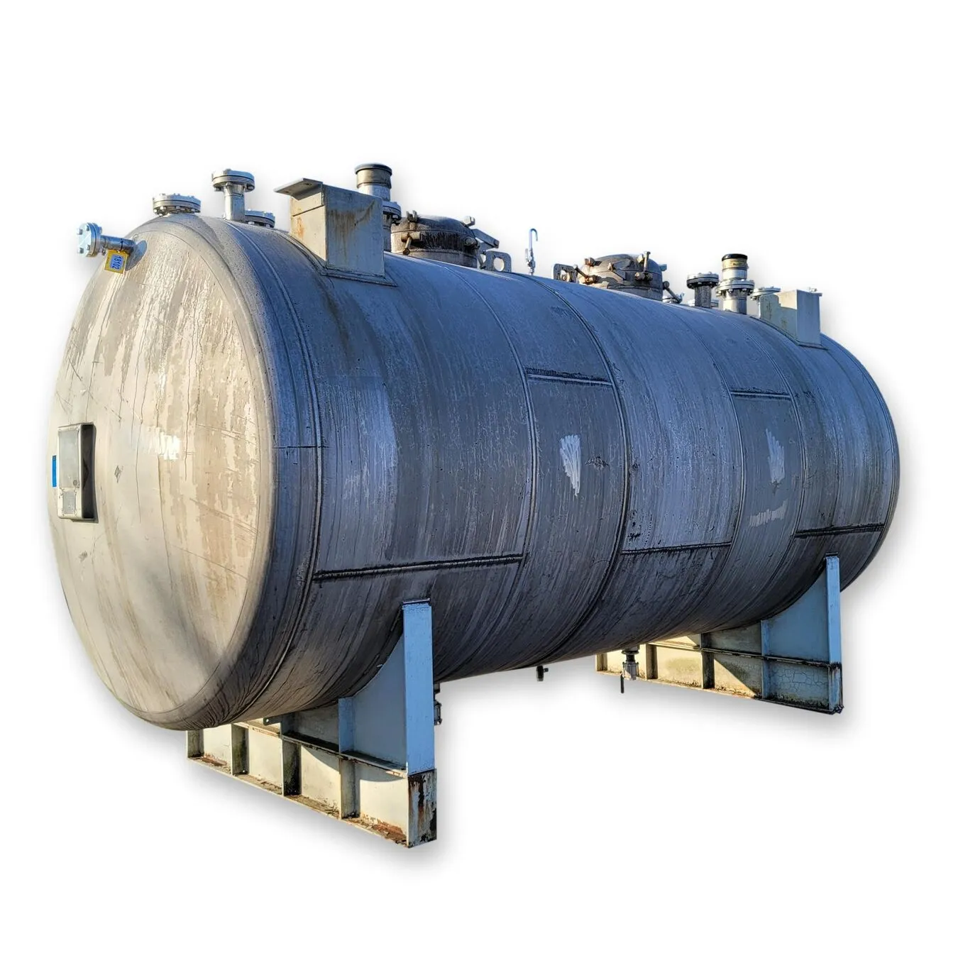 Used 6,000 Gallon Horizontal Stainless Steel Pressure Tank w/ Center Bulkhead