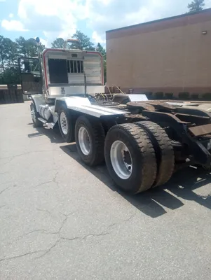 2007 KENWORTH t800 tri axle Road Tractor | Penncon Management, LLC (2)
