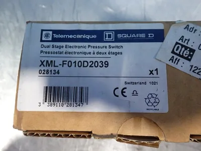 Used TELEMECANIQUE XMLF010D2039 Pressure Switches Ohio US | HGR 24 #911396
