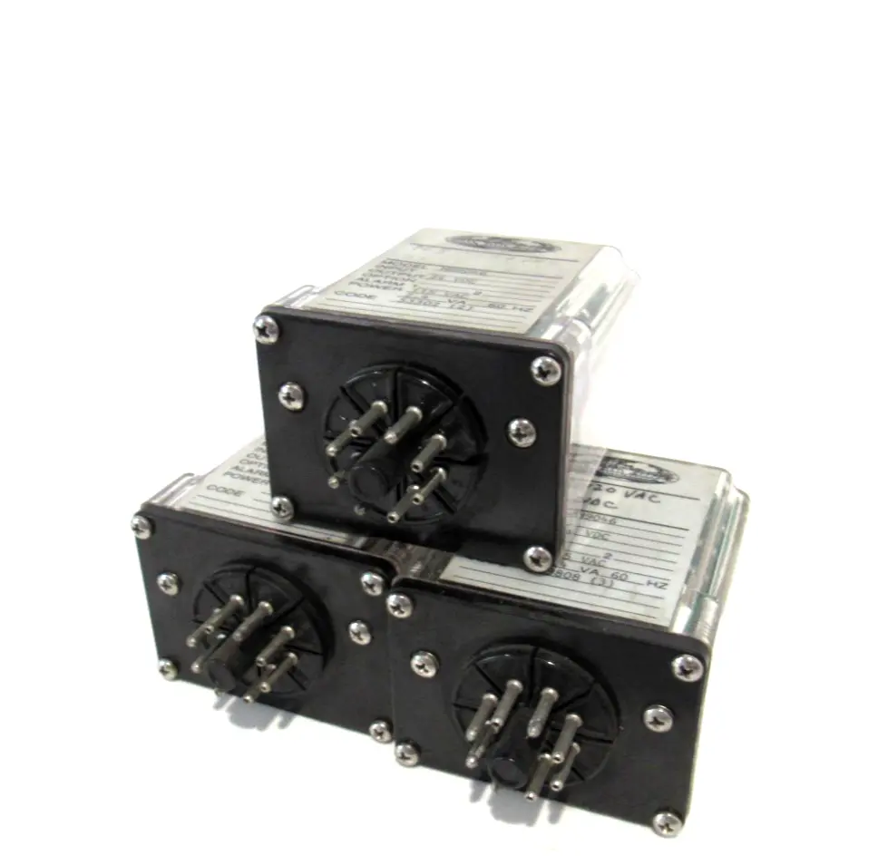 LOT OF 3 USED WILKERSON MM9046 POWER SUPPLIES