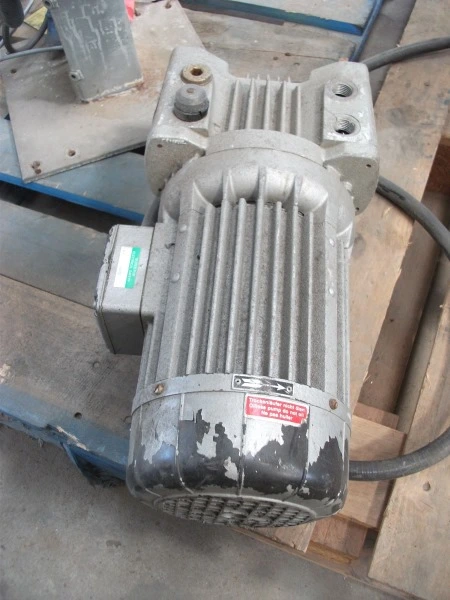 Rietschle Dry Running Vacuum pump Type TL 25V 0.8 kW