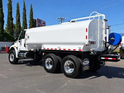 Used 2018 INTERNATIONAL 4300 Box trucks California US | Lillo Machinery #1542380