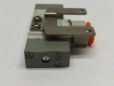 USED SMC SOLENOID VALVE -100KPA-0.7MPA