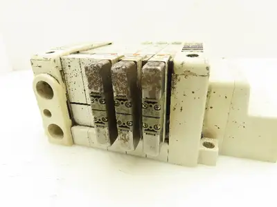 SMC VVQ2000-10A-1 VQ2401-51 Pneumatic Solenoid Valve 5-Station Manifold Block