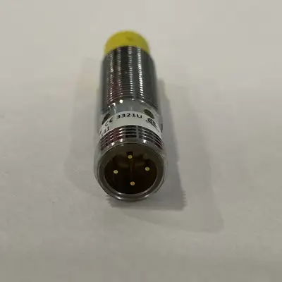 USED TURCK INDUCTIVE PROXIMITY SENSOR 46113981 MISSING NUT