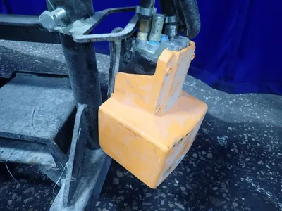 USED WELDING AUTOMATION HD2L100