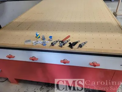 USED INDUSTRIAL CNC ARTISAN 4 X 8