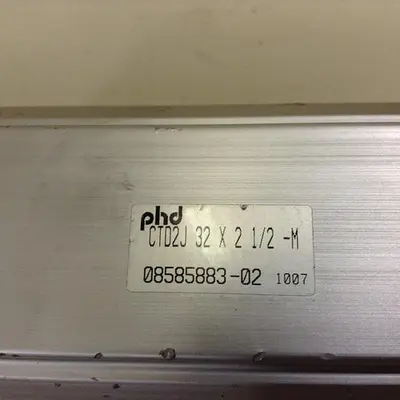 USED PHD INC CTD2J 32X2 1/2-M