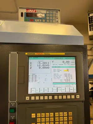 Used 2009 DOOSAN DNM 500 Vertical Machining Centers Illinois US | Aucto #1424227