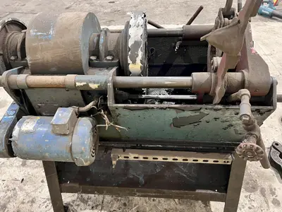 4" TOLEDO BEAVER MODEL #1-2-4 PIPE & TUBE THREADER: STOCK 21684