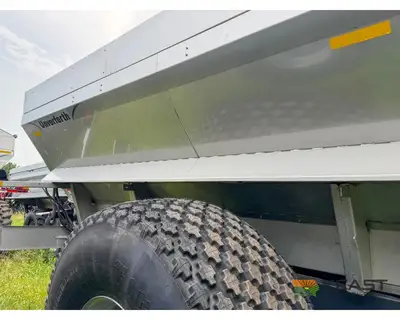 Used UNVERFERTH _UNKNOWN_ Manure Spreaders Iowa US | Keast Enterprises #1360508
