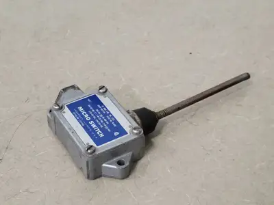 USED MICRO SWITCH L23