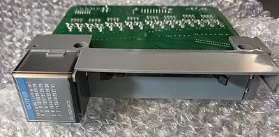 Allen-Bradley 1746-OB32 SerD SLC500 Output Module Loc3C19