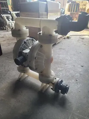 USED WILDEN 2'' DOUBLE DIAPHRAGM PUMP
