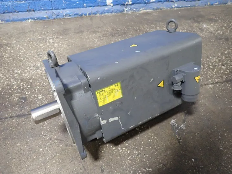 Used SIEMENS 1FT51340AA711Z Servo Motors | HGR 24 #731166