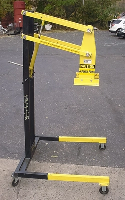 USED TOOLHANDLER MIXER LIFT 80" LIFT