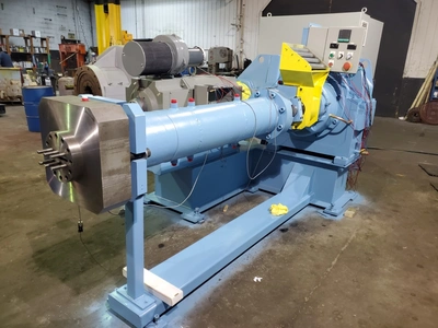 Rebuilt NRM Cold Feed Rubber Extruder