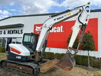 USED 2018 BOBCAT E85