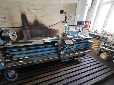 Used ŠKODA PLZEŇ SUA 50/2000 Engine Lathes SK | F.M.T. Group s.r.o. #1253070