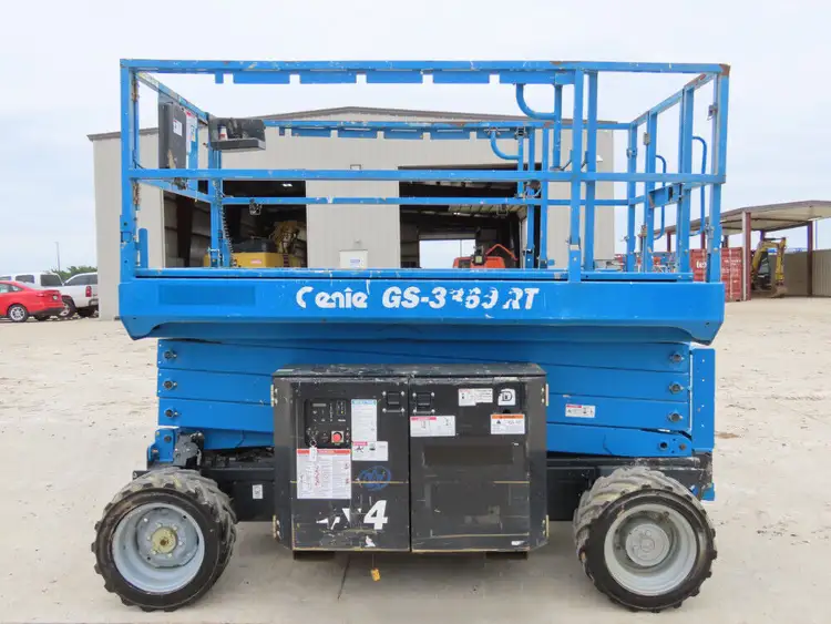 Used 2015 Genie GS3369RT Scissor Lifters New York US | United Lift #1445584