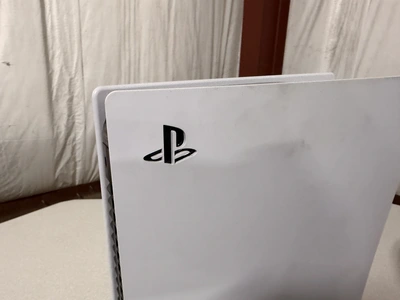 Used PLAYSTATION 5 Computer Accessories Michigan US | Miedema Asset Management Group #1403046