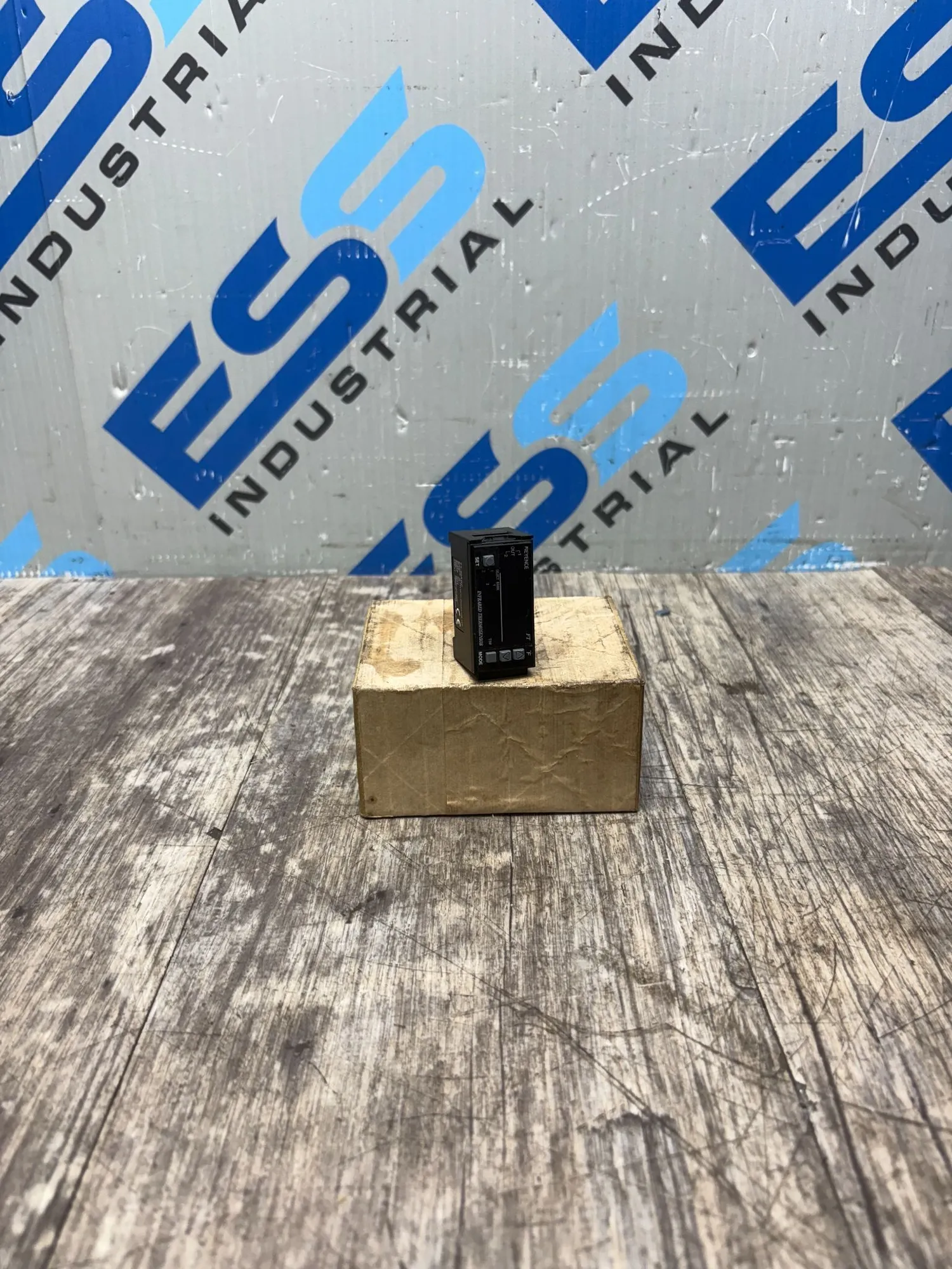 Used KEYENCE FT-50AWP Misc Electrical & Power Parts South Carolina US | ESS Industrial Equipment Sales #1308957