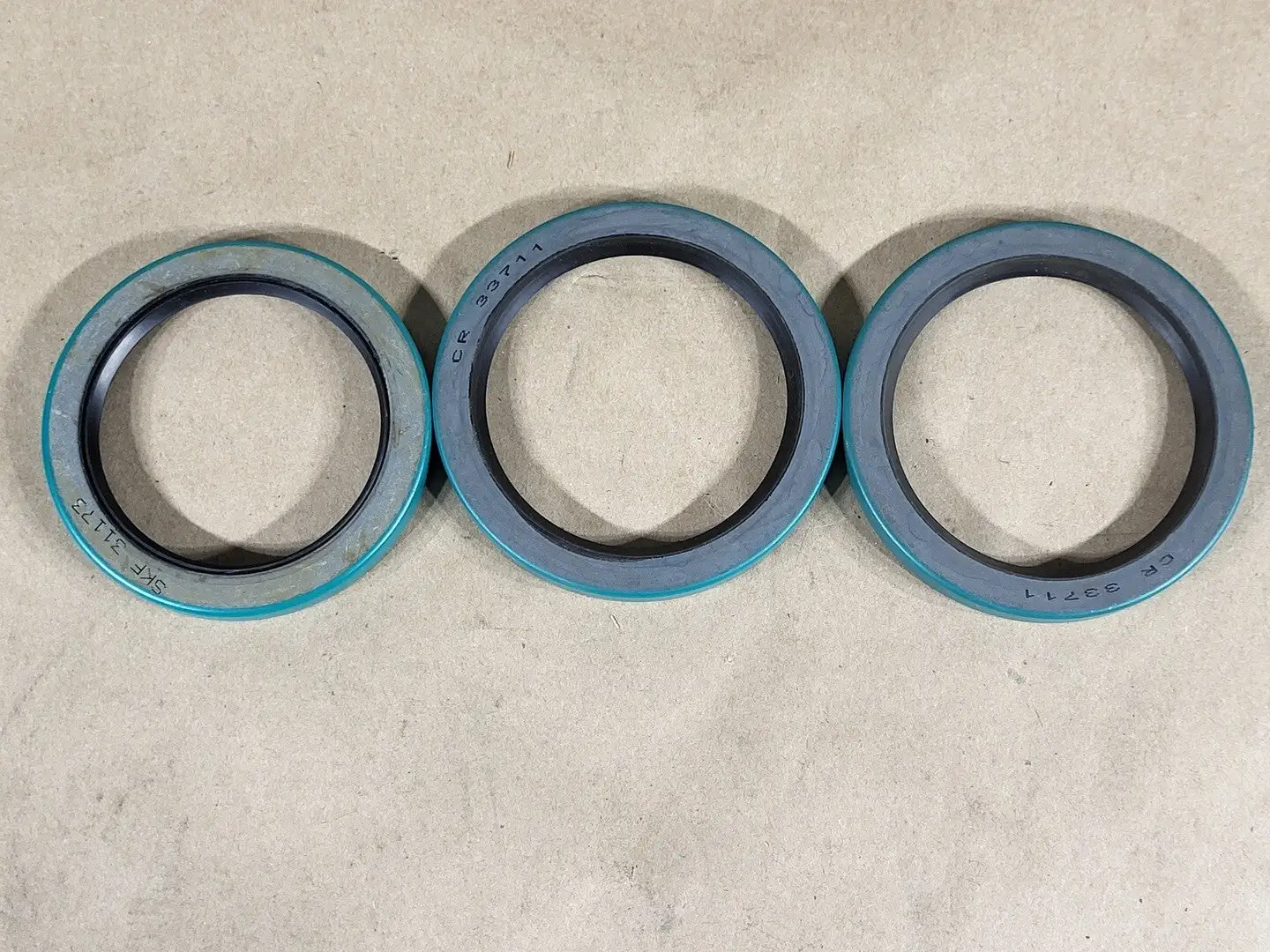 NEW SKF 31173
