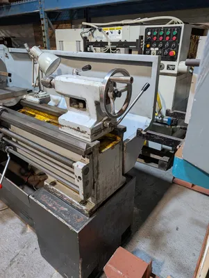 Kwang Chow C6240D Gap Bed Engine Lathe