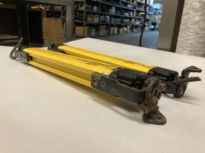 USED KEYENCE GL-R08L-T/R