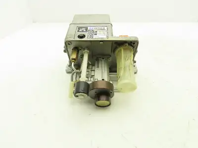 Showa LCB 4 Lubrication Pump Lube Oil 100V 0.1LPM 1.2Mpa