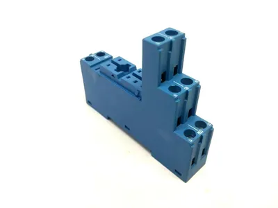 USED FINDER DIN-RAIL SOCKET SCREW TERMINAL