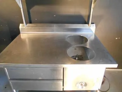 DOUGHNUT FINISHING TABLE