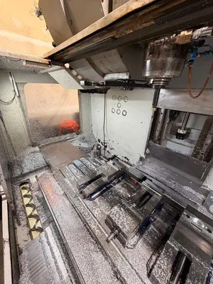 2007 HAAS VF-5/50XT Vertical Machining Centers | Machinery Network (5)