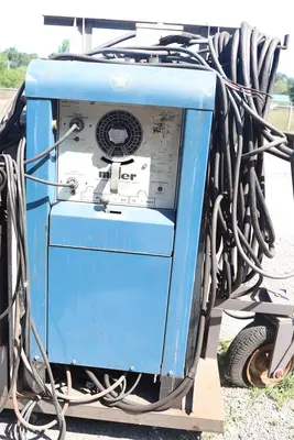 USED MILLER SR-400-32