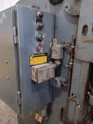10' X 14 GAUGE PULLMAX URSVIKEN HYDRAULIC POWER SHEAR: YOBRO #25207