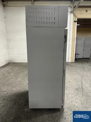 USED Environmental Specialties 33.8 Cu Ft Environmental Specialties Environmental Chamber, Model ES2000 CS