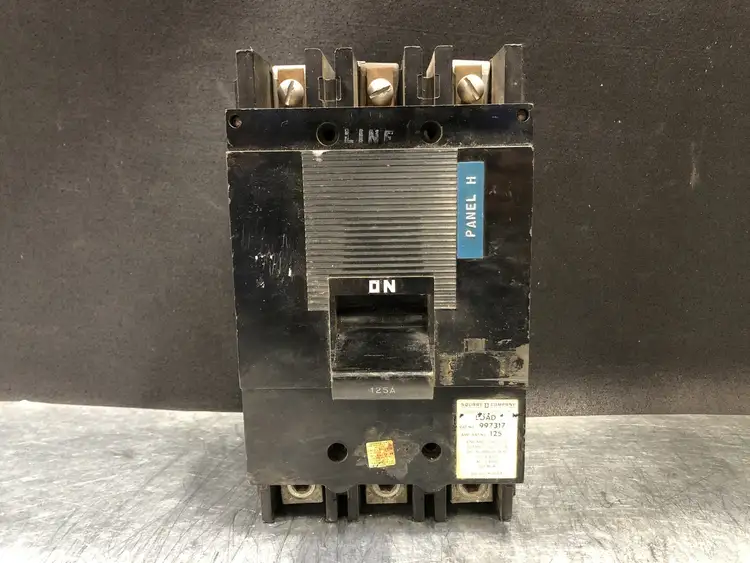 Used SQUARE D LAL36125 Switchgears British Columbia CA | Lenmark #244094