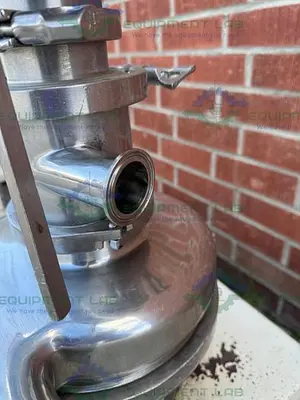 USED TRI-CLOVER TRI-BLENDER F3218MD-B40 STAINLESS STEEL MIXER 480V W/ 10 HP MOTOR