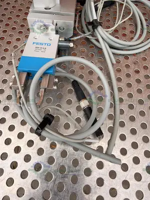 Used FESTO DGSL-10-30-P1A COMPACT DOUBLE ACTING PNEUMATIC SLIDE ACTUATOR Electronics & Components California US | Equipment Lab #1466102