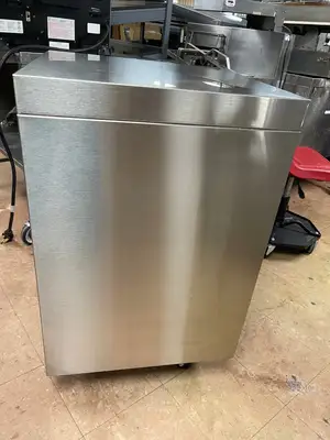 Used Champion UH-230B Dishwashers Illinois US | Falcon Restaurant Supply #1374967