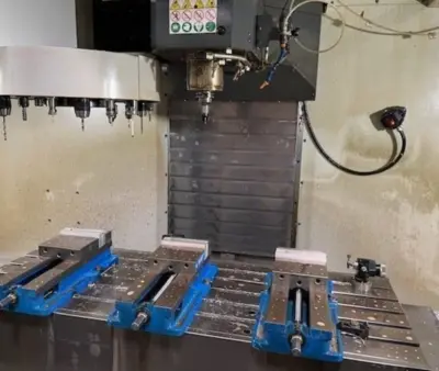 2017 HAAS VF-4 Vertical Machining Centers | Toolquip, Inc. (3)