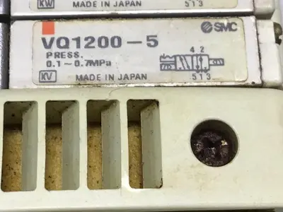 USED SMC VQ1100-5