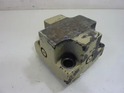 USED VICKERS CVCS25W31S210