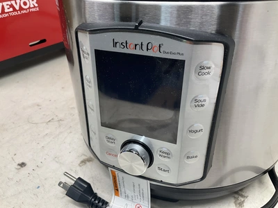 Used INSTANT POT DUO EVO PLUS 80 Restaurant Small Appliances Michigan US | Miedema Asset Management Group #1342172