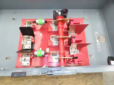 Square D H365 Safety Disconnect Switch 400A 600V 3 Pole Fused Type E04