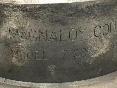 USED MAGNALOY COUPLINGS 700 / COUPLING