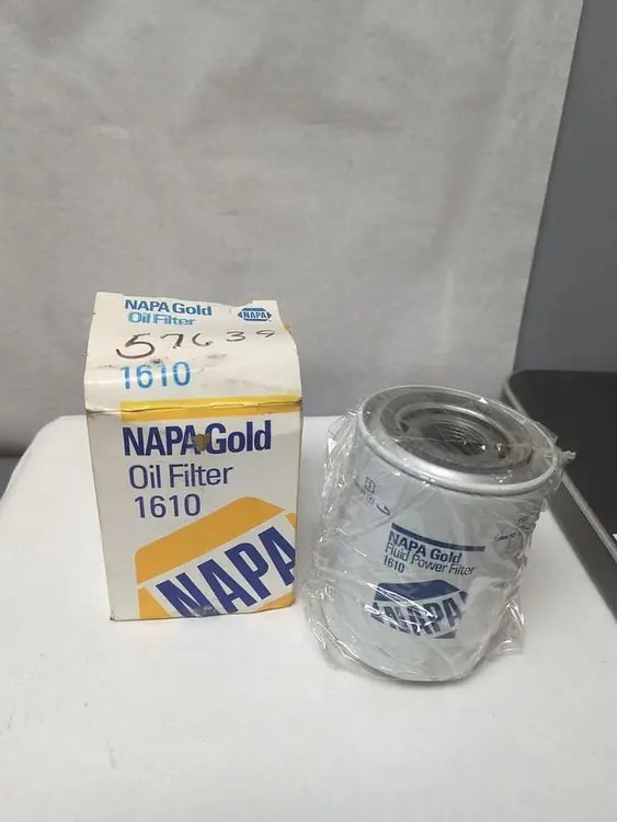 New | in-Stock NAPA 1610 Oil Filter | Surplus Asset Holdings #1227327